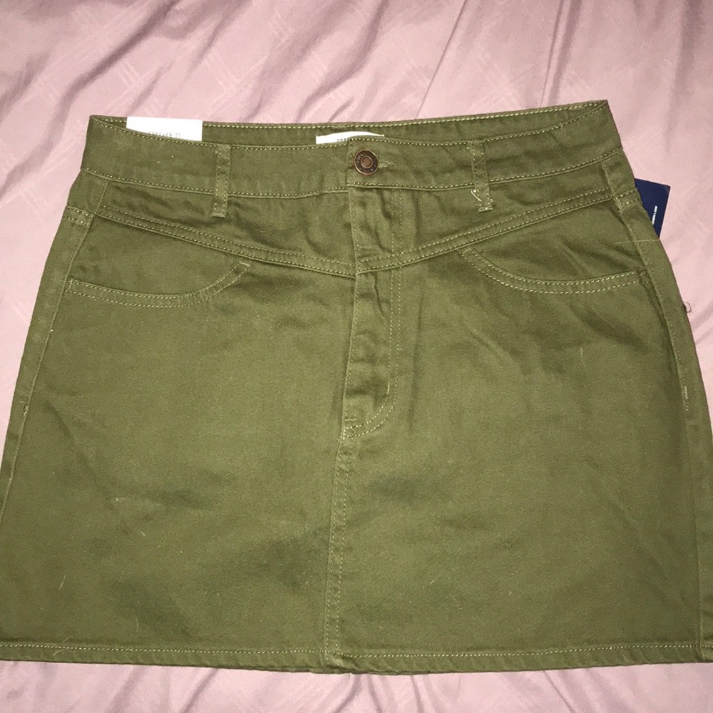 NWT Forever 21 Green Skirt
